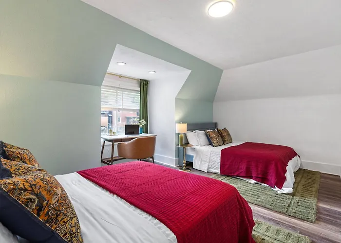 Midcentury 5bd | Bbq & Yard | Close To Dt & Pitt Holiday home Pittsburgh