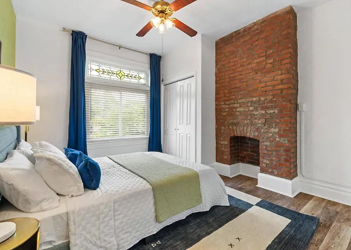 Midcentury 5bd | Bbq & Yard | Close To Dt & Pitt Pittsburgh